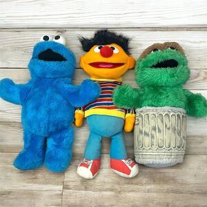 VTG Sesame Street PALS Puppet Lot of 3 Hasbro 1986 Grouch Ernie Cookie Monster